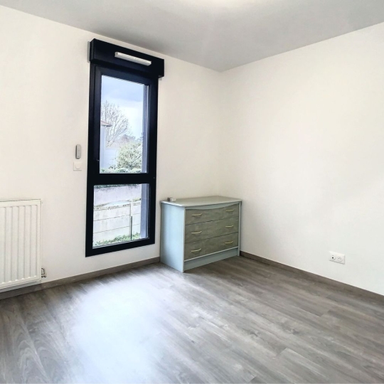  Annonces OULLINS : Appartement | FEYZIN (69320) | 49 m2 | 820 € 