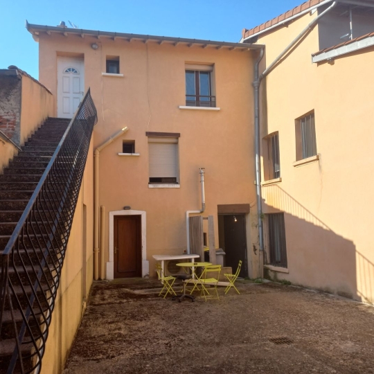  Annonces OULLINS : Immeuble | LA TOUR-DE-SALVAGNY (69890) | 162 m2 | 550 000 € 