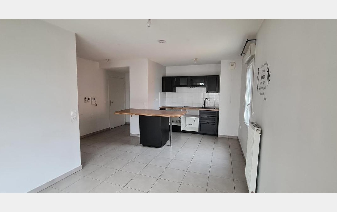 Annonces OULLINS : Appartement | PIERRE-BENITE (69310) | 55 m2 | 190 000 € 