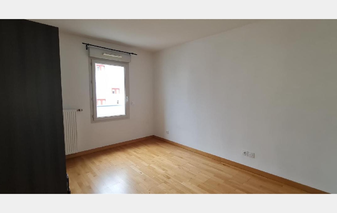 Annonces OULLINS : Appartement | PIERRE-BENITE (69310) | 55 m2 | 190 000 € 