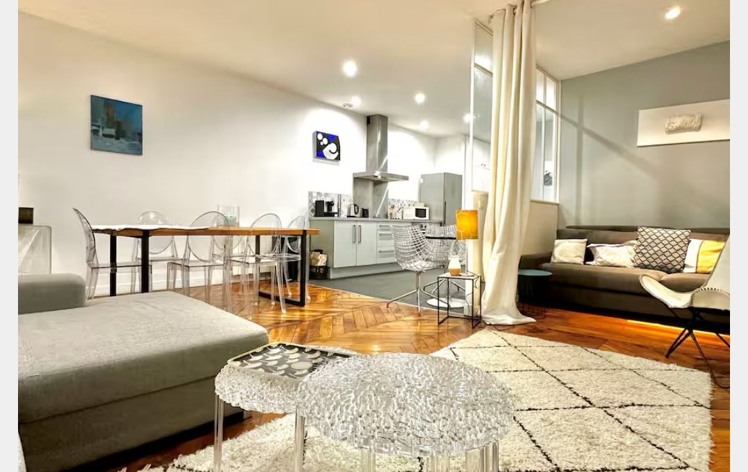 Annonces OULLINS : Appartement | LYON (69002) | 55 m2 | 1 950 € 