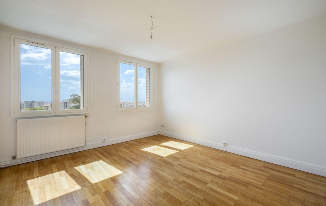 Annonces OULLINS : Appartement | LYON (69003) | 53 m2 | 228 000 € 