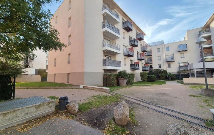  Annonces OULLINS Appartement | PIERRE-BENITE (69310) | 55 m2 | 190 000 € 